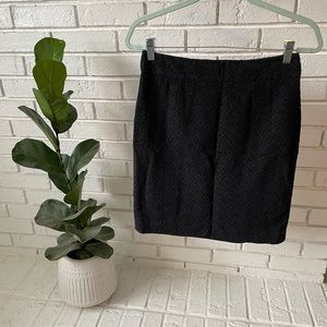 Banana Republic size 2 black lace pencil skirt